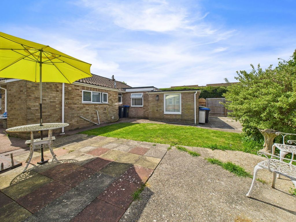 Property photo 3 of 18