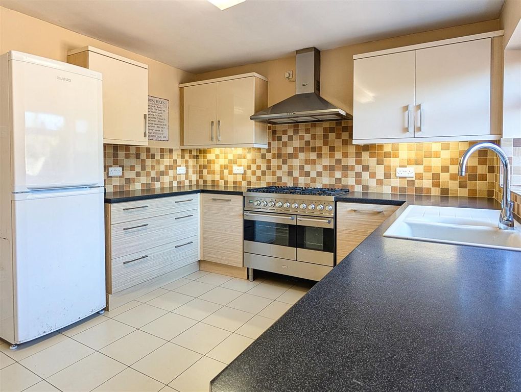 Property photo 3 of 26 7.Jpg