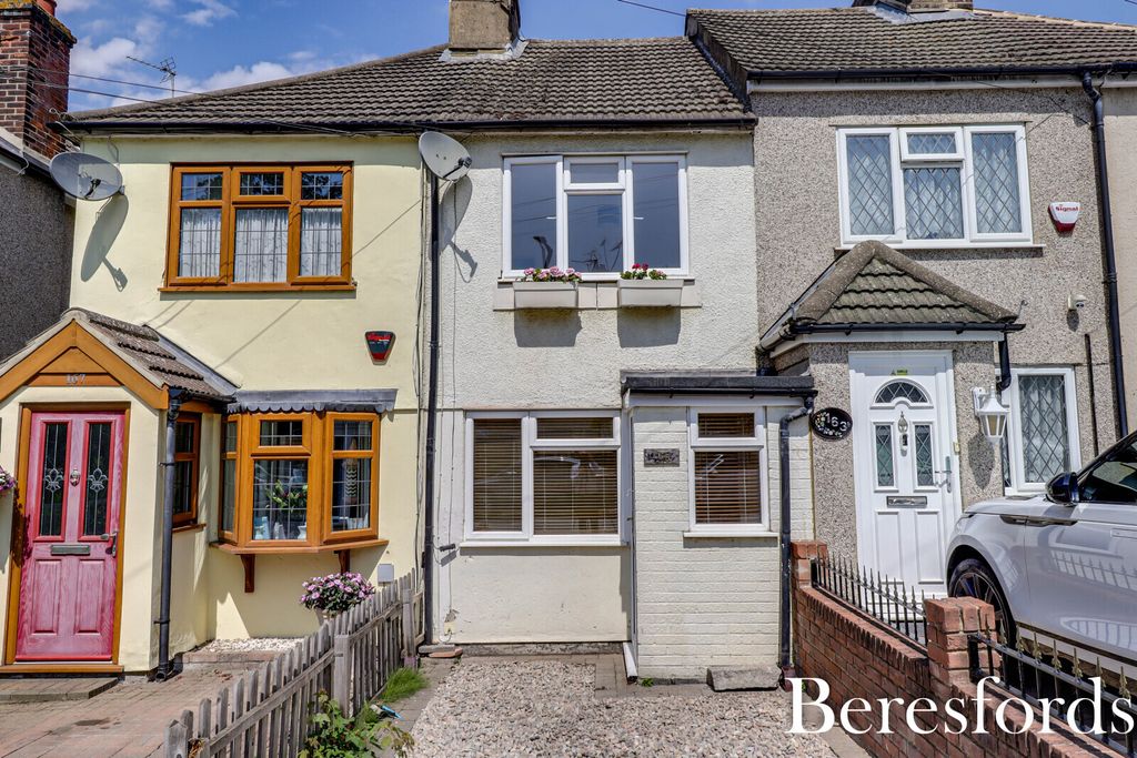 Property photo 1 of 17 Exterior