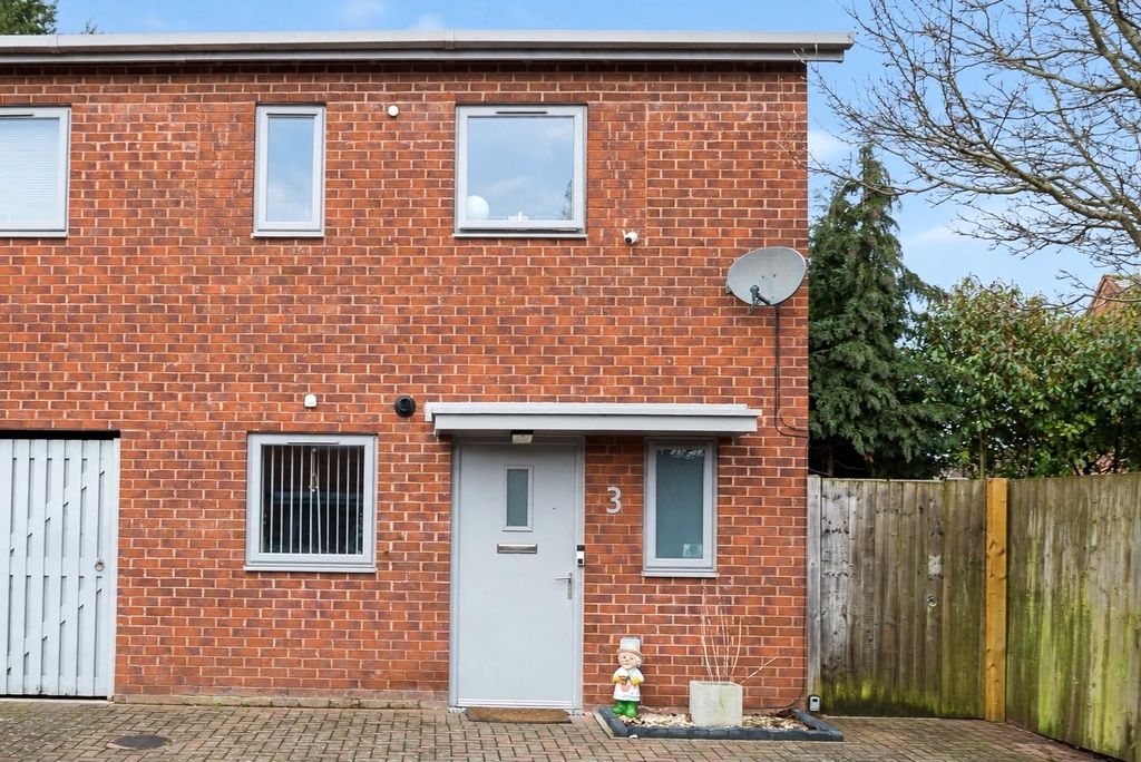 Property photo 1 of 15 Picture No. 16