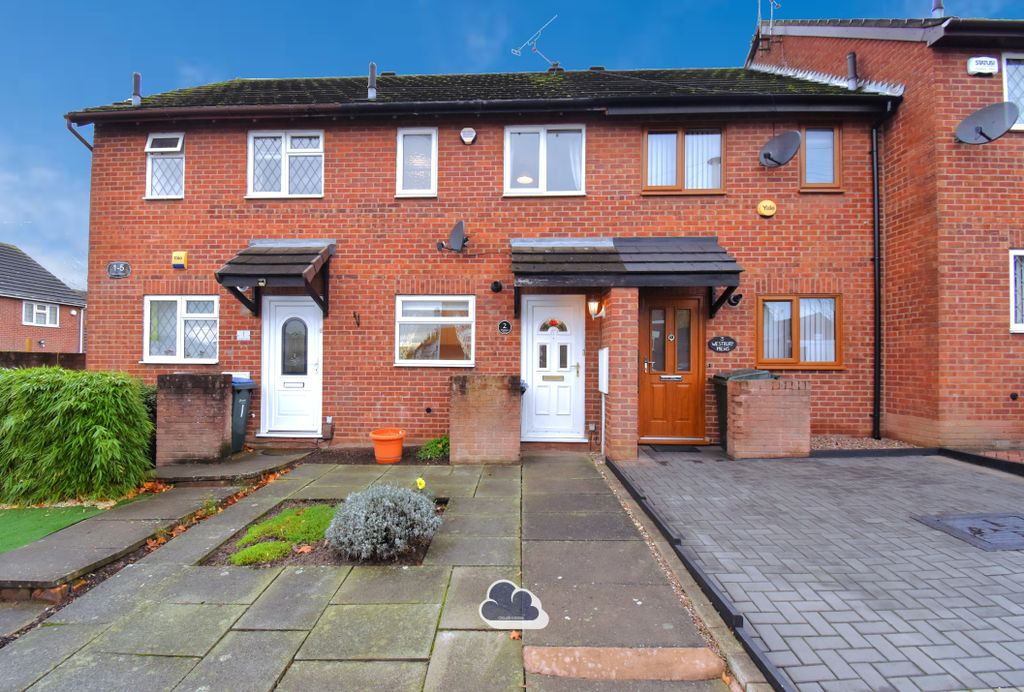 Property photo 1 of 10 Front