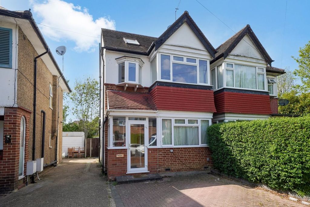 Property photo 1 of 30