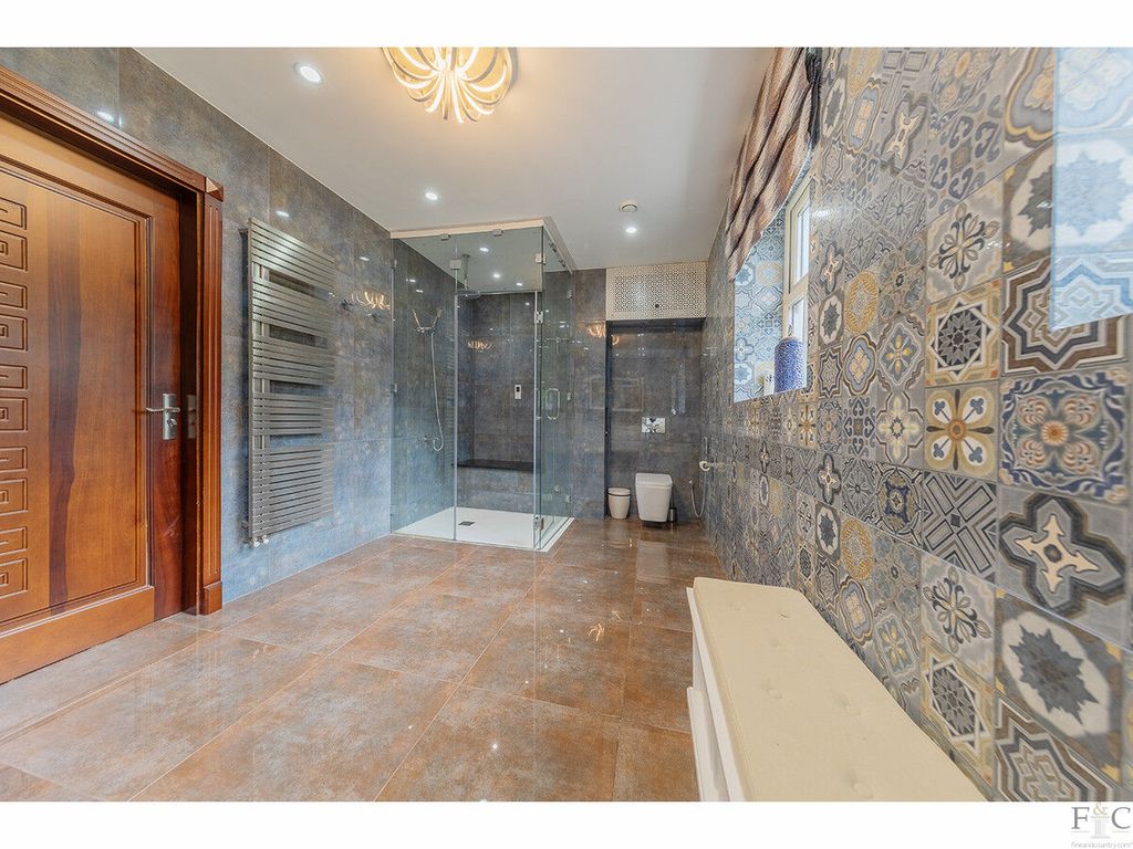 Additional image 23 of 8 bed detached house for sale8 Blackthorn Lane, Oadby LE2