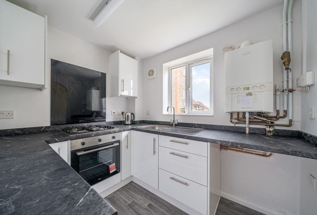 Property photo 2 of 16 1429521-4-69B30A4...