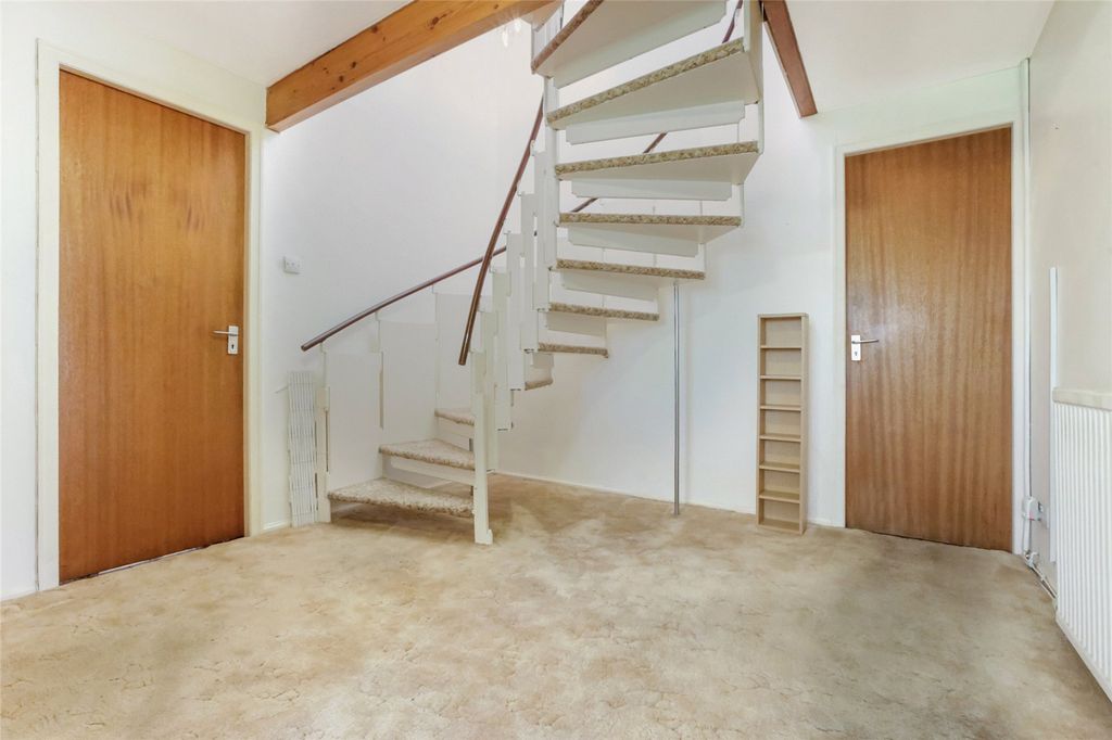 Property photo 2 of 20 Picture No. 02