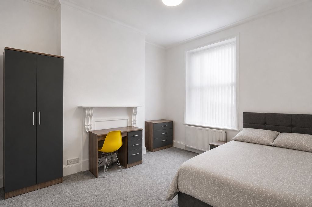 Property photo 1 of 6 1
