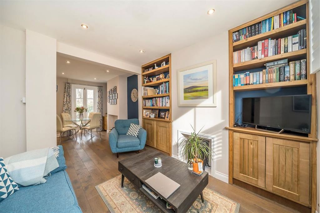 Property photo 3 of 9