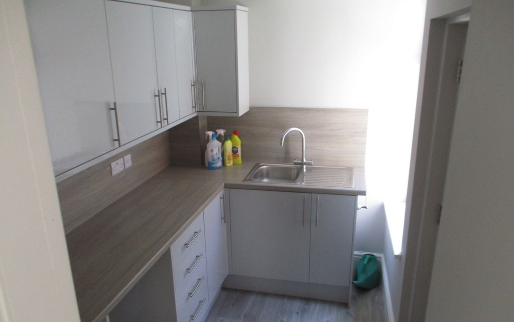 Property photo 2 of 6 Internal - Ground Floor