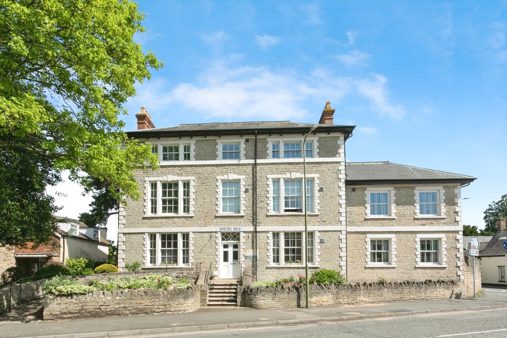 Property photo 1 of 10 General View