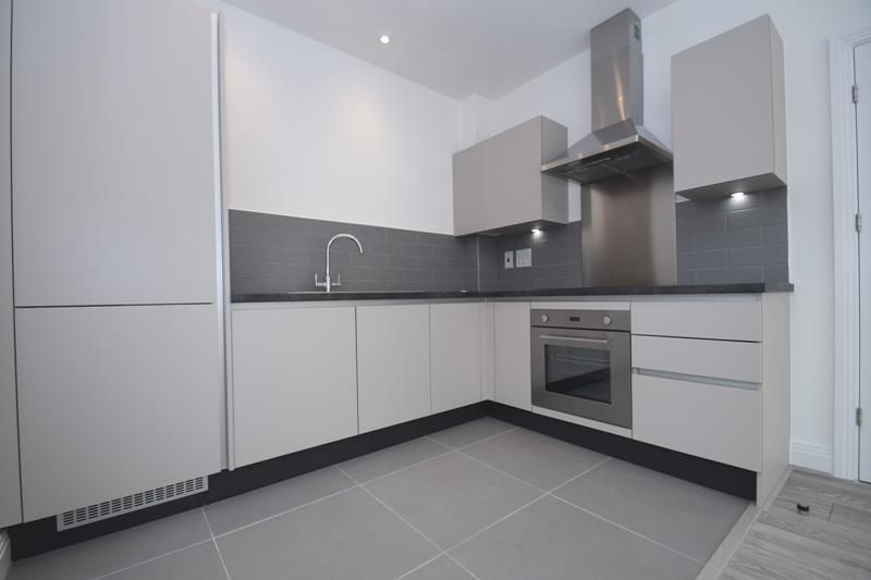 Property photo 3 of 8 Kitchen