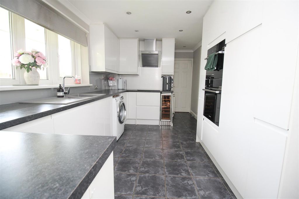 Property photo 2 of 23 Img_4518.Jpg