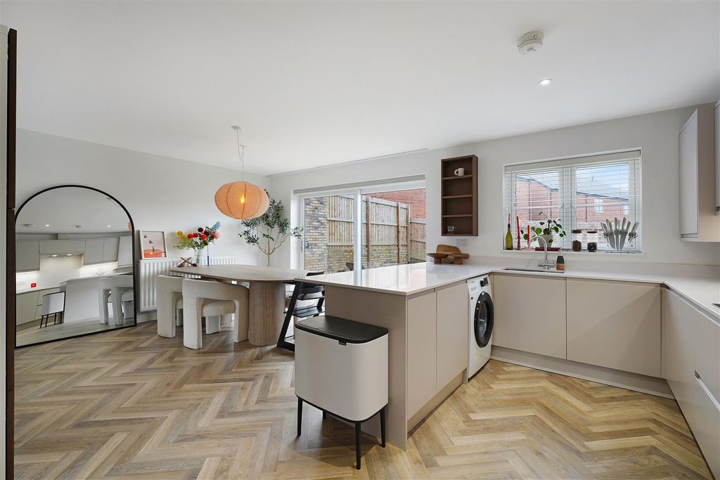 Property photo 3 of 36 Dsc09535.Jpg