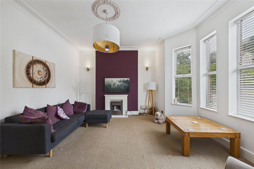 Property photo 3 of 14 Picture No. 04