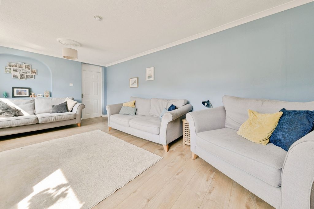 Property photo 3 of 29 Pbox-Img.Jpg