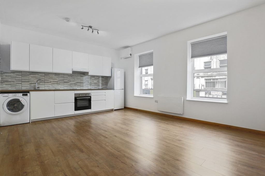 Property photo 1 of 10 Kingsland8 (1).Jpg