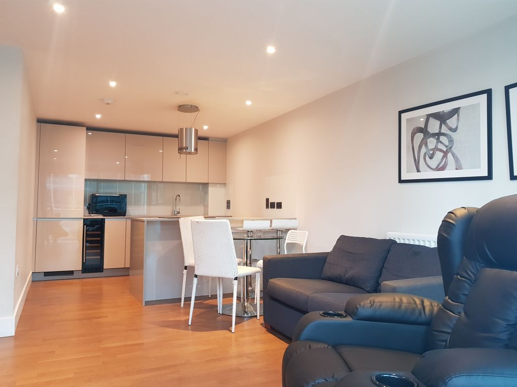 Property photo 2 of 11 Gallery