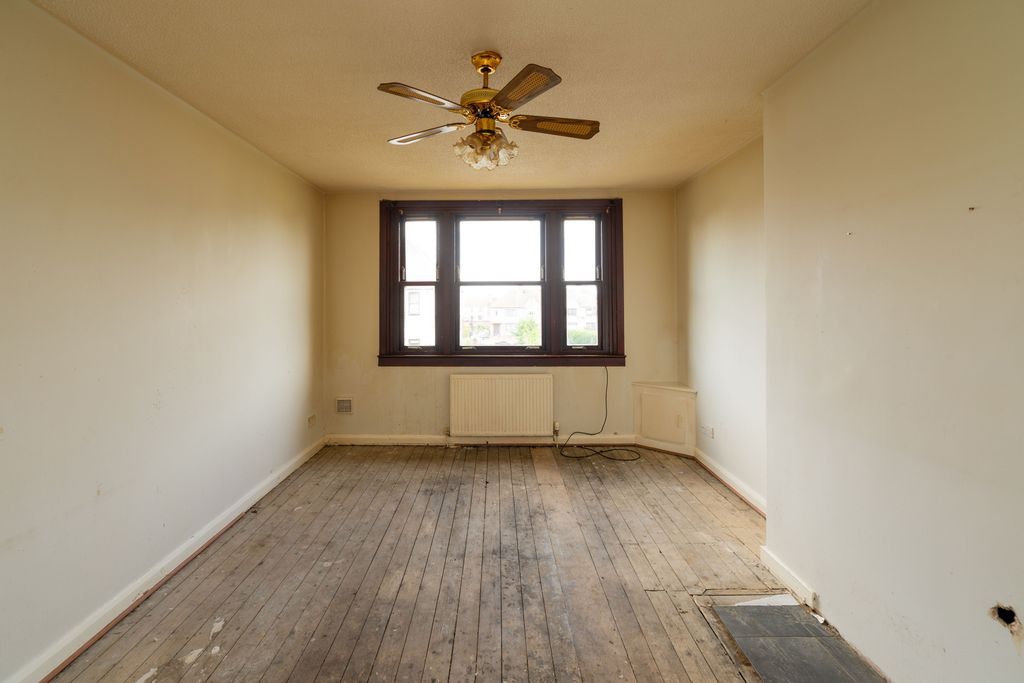 Property photo 3 of 19 Property Image 3