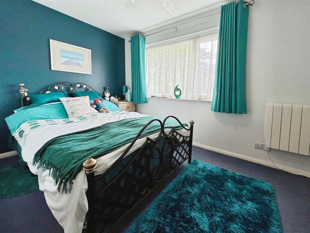 Additional image 9 of 1 bed flat for saleFairburn Gardens, Bradford BD2