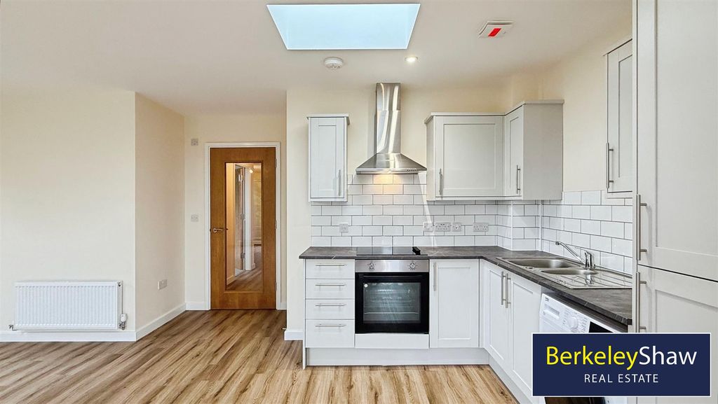 Property photo 3 of 16 Kitchen Diner/Living Area (2)