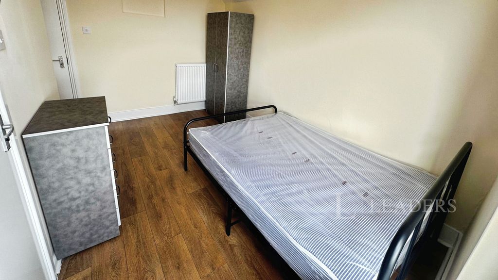 Property photo 3 of 15 3