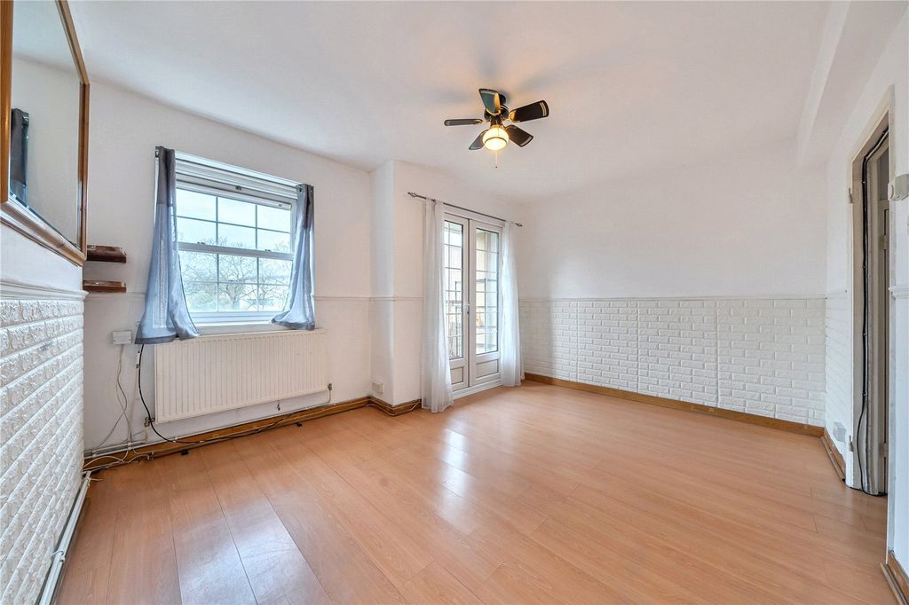 Property photo 3 of 10 Picture No. 26