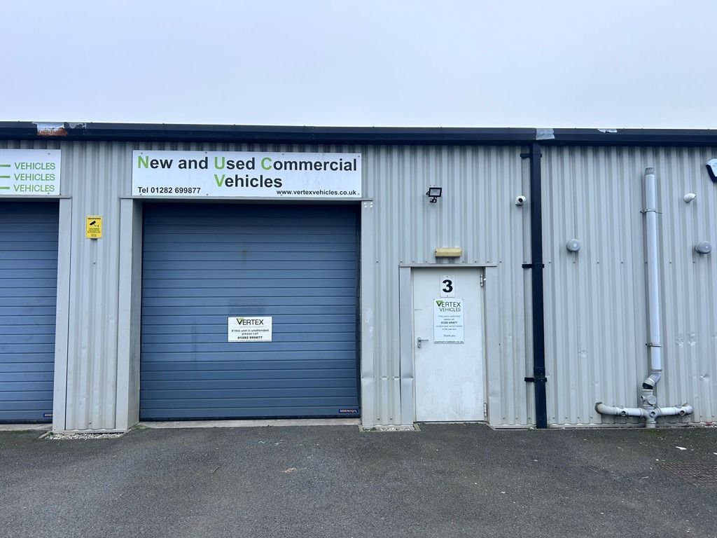 Property photo 1 of 7 Photo 11