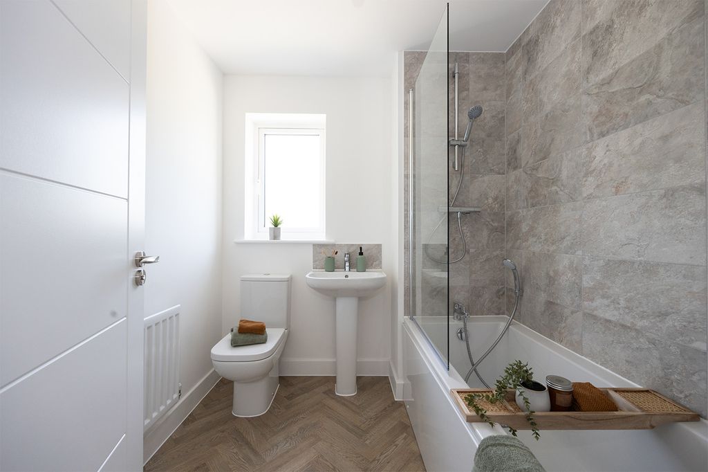 Property photo 3 of 5 Photo