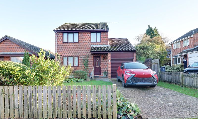 Property photo 1 of 10 Front