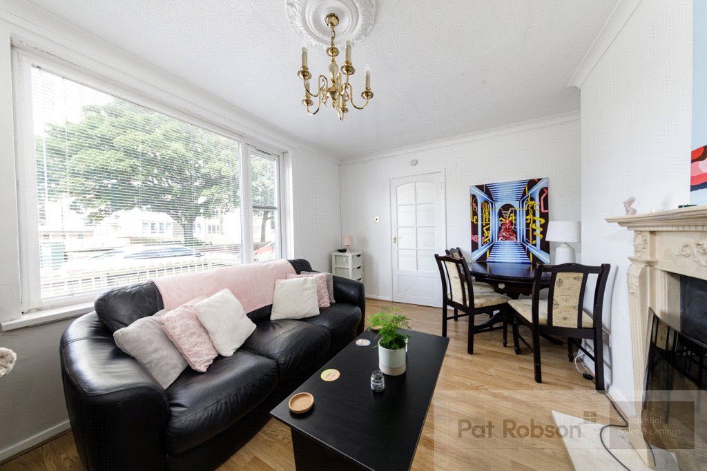 Property photo 2 of 12 Picture No. 04