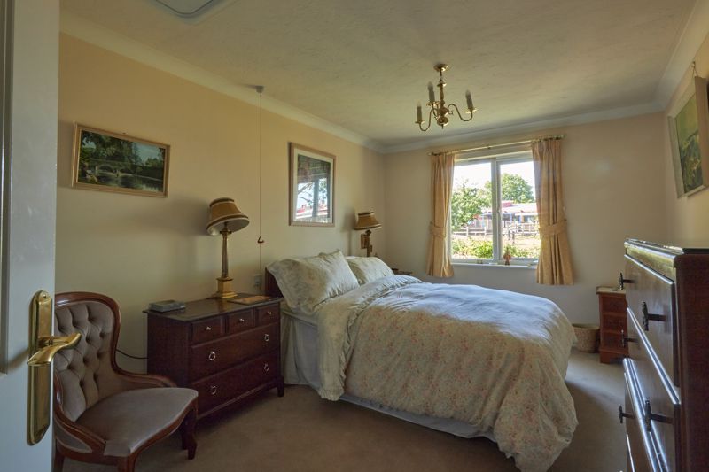 Property photo 3 of 12 Photo 9
