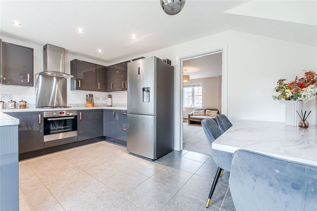 Property photo 3 of 14 Picture No. 09