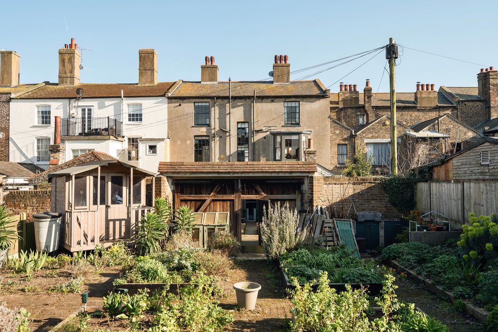 Property photo 3 of 36 334556 - Mp01259.Jpg