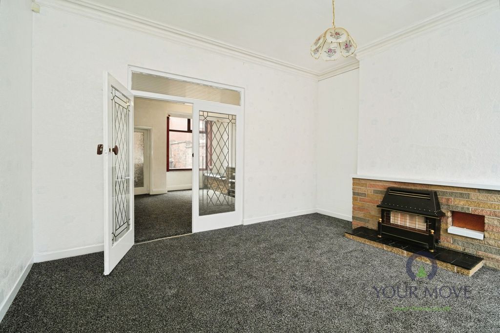 Property photo 2 of 14 Pbox-Img.Jpg