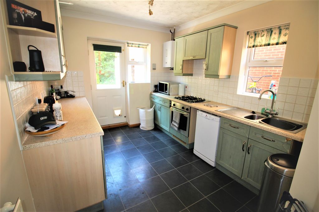 Property photo 2 of 15 Photo 05