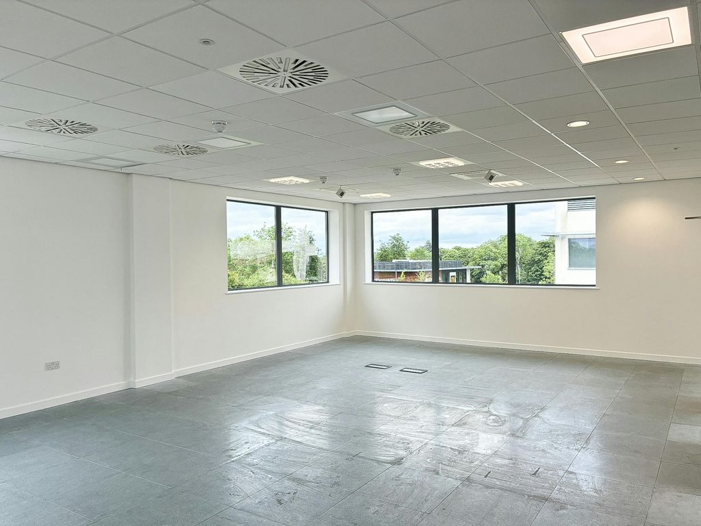 Property photo 3 of 4 Img_1938.Jpg