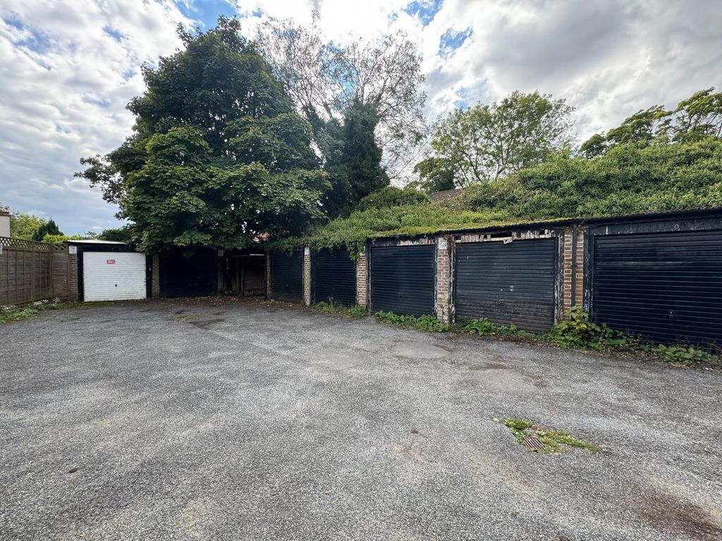 Property photo 2 of 2