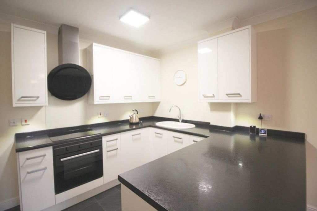 Property photo 3 of 10 4742_Room12Image2947