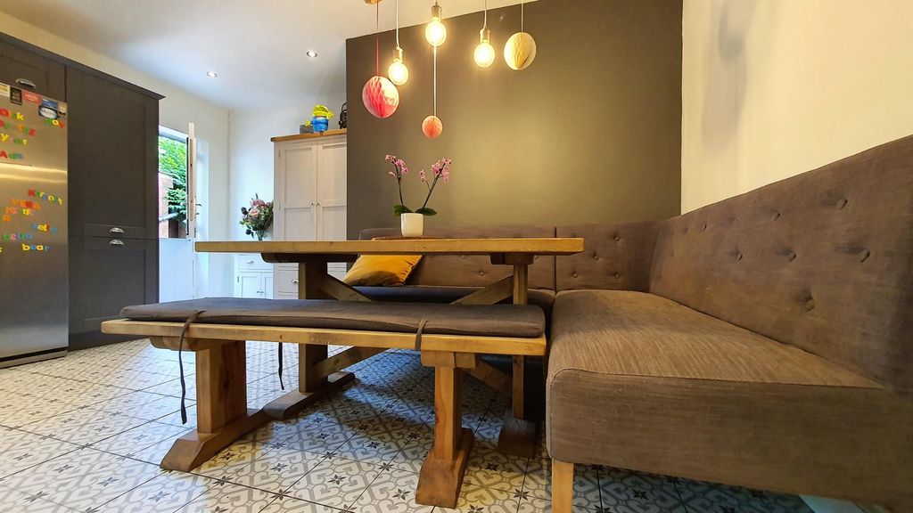 Property photo 3 of 29 Kitchen / Diner