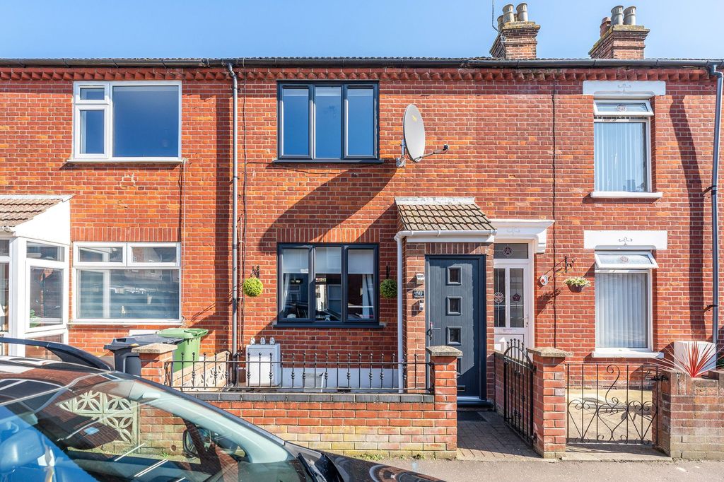 Property photo 1 of 20