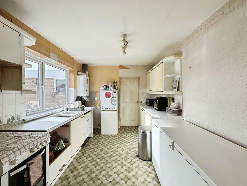 Property photo 2 of 25 Photo 18