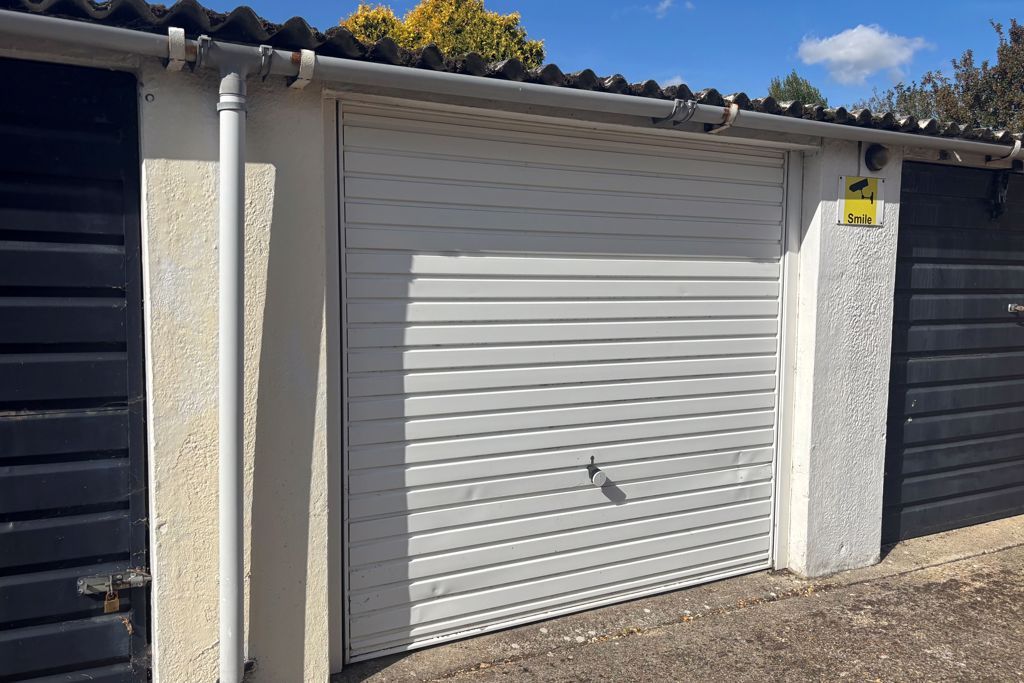 Property photo 1 of 1 Front