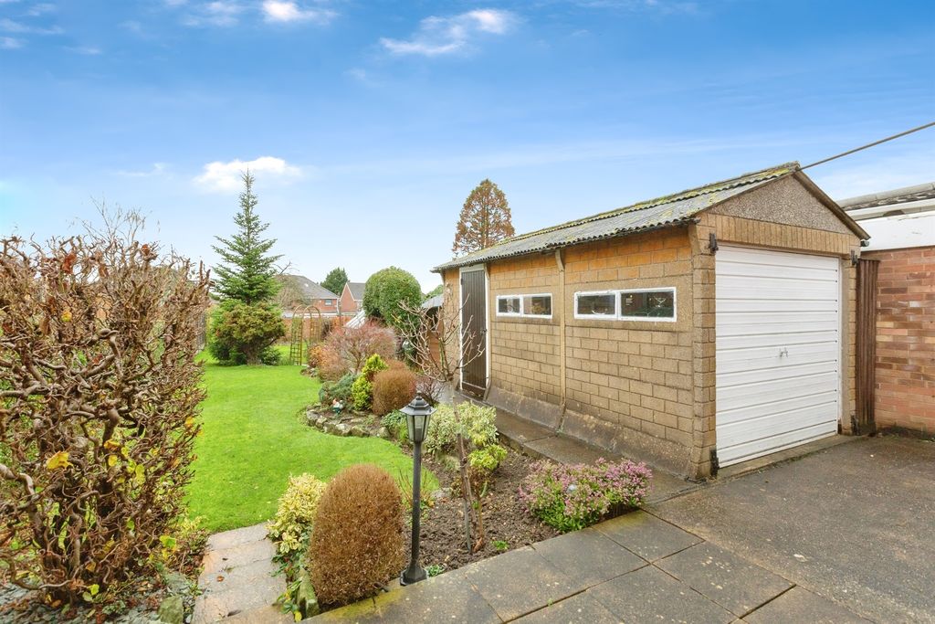 Property photo 3 of 20