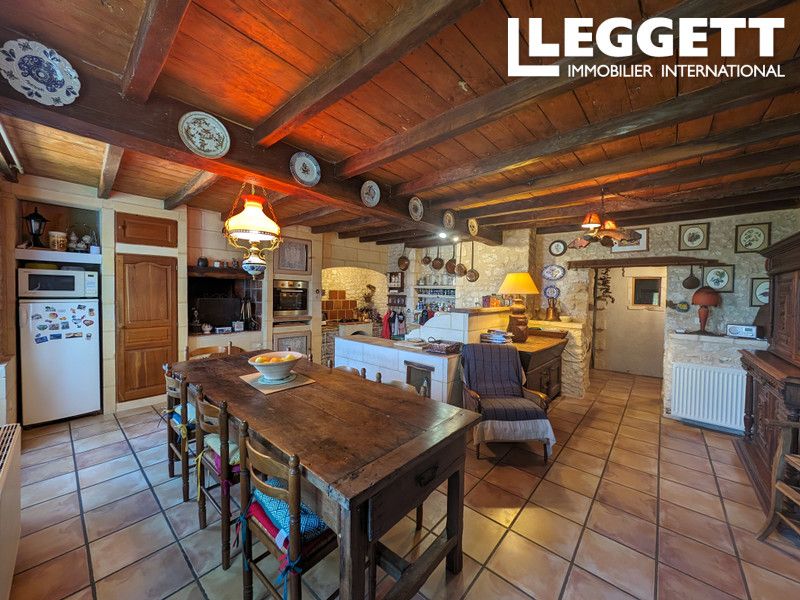 Property photo 3 of 10