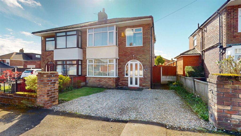 Property photo 1 of 18 Consett Road For Sale