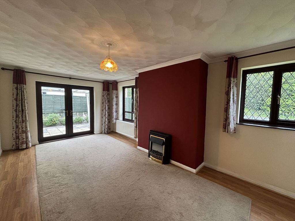 Property photo 2 of 14 Not Specified