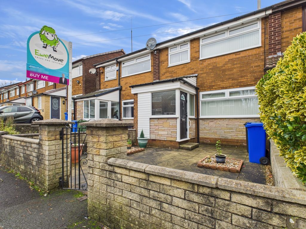 Property photo 2 of 19 Cam03729G0-Pr0183-Still002