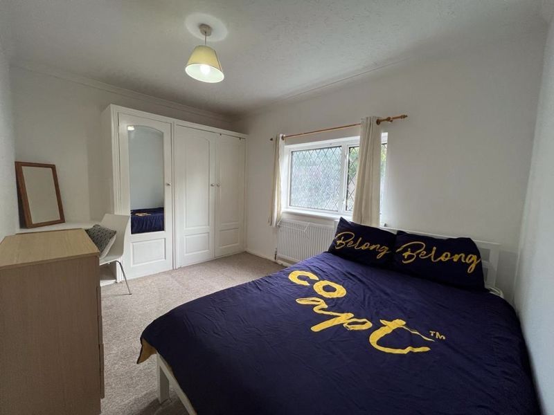 Property photo 3 of 11 Photo 21