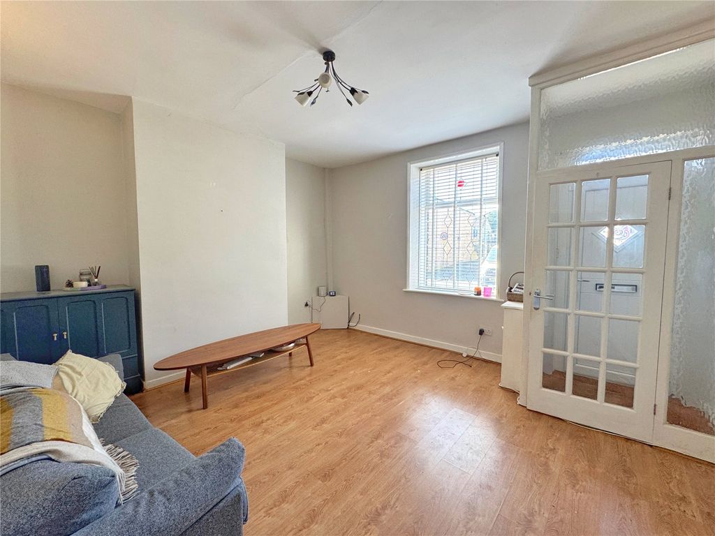 Property photo 2 of 7 Picture No. 06