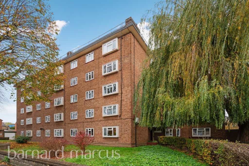 Property photo 1 of 12