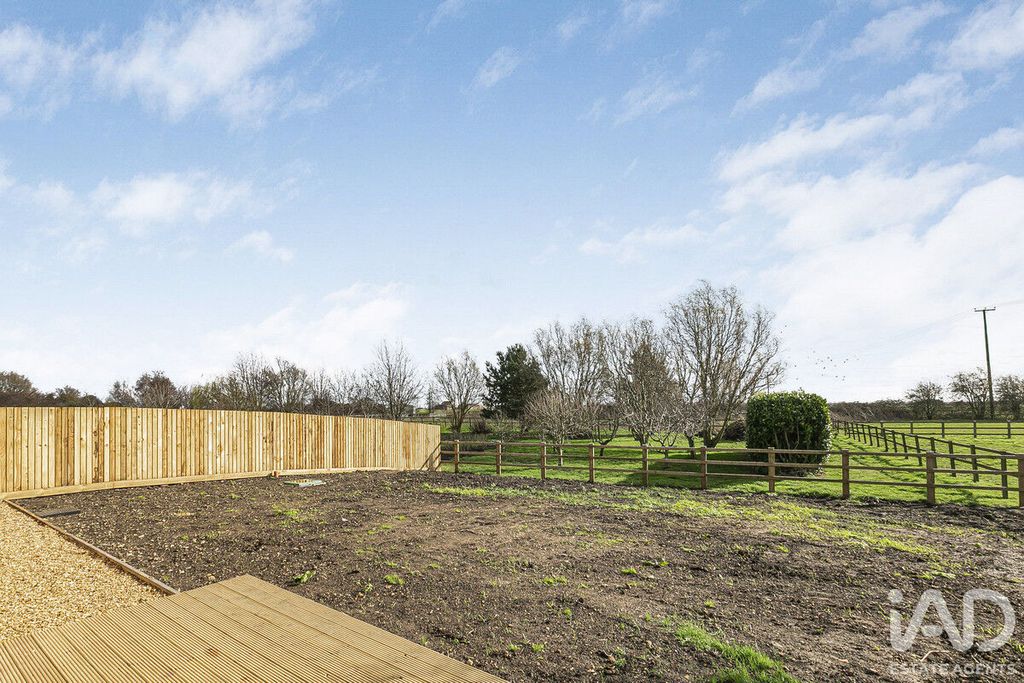 Property photo 3 of 29